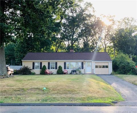 153 Cedar St, Wethersfield, CT 06109 photo 1