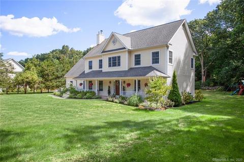 1 Frederick Pl, Clinton, CT 06413 photo 1