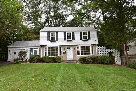 930 Prospect St, Hamden, CT 06517 photo 1