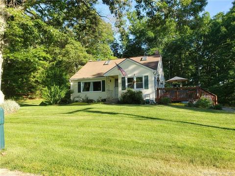 57 Quinebaug Dr, Killingly, CT 06239 photo 1