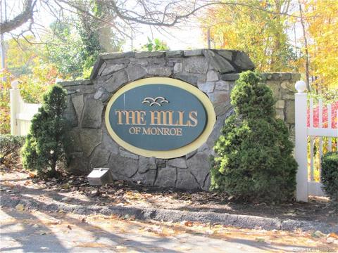 215 Windgate Cir #D, Monroe, CT 06468 photo 1