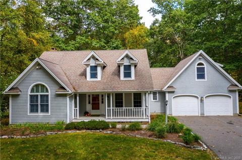 165 Essex St, Deep River, CT 06417 photo 1