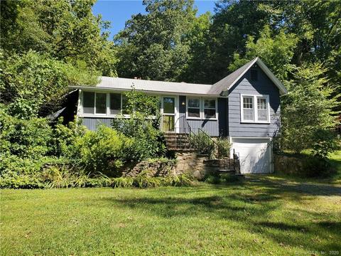 252 Spring Rd, Coventry, CT 06238 photo 1