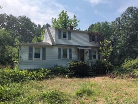 15 Maple Rd, Enfield, CT 06082 photo 1