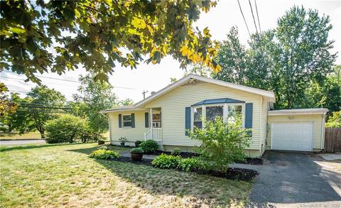5 Webster Rd, Enfield, CT 06082 photo 1