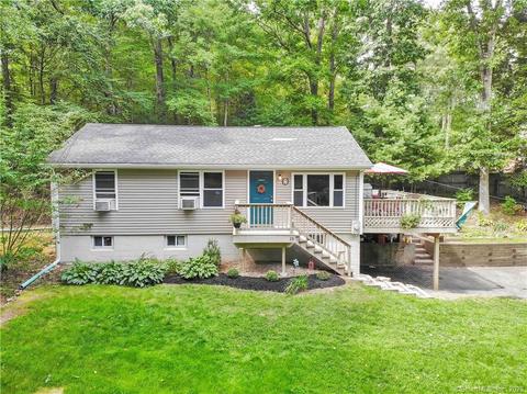 39 White Rd, Ellington, CT 06029 photo 1