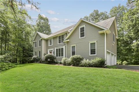 16 Hop Brook Rd Brookfield Ct 06804 40 Photos Mls 170333900 Movoto