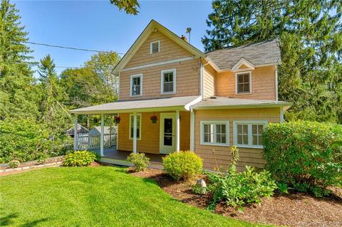 132 Ramapoo Rd, Ridgefield, CT 06877 photo 1