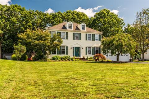 9 Loveland Dr, Newtown, CT 06482 photo 1