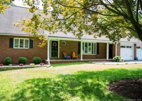 244 Strobel Rd, Trumbull, CT 06611 photo 1