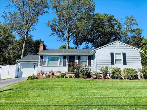 230 Hepburn Rd, Hamden, CT 06517 photo 1