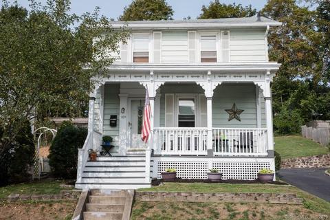 105 Fair St, Wallingford, CT 06492 photo 1