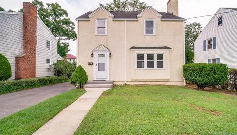 271 Thorme St, Bridgeport, CT 06606 photo 1