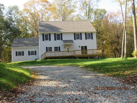 4 Collins Rd, Bethany, CT 06524 photo 1