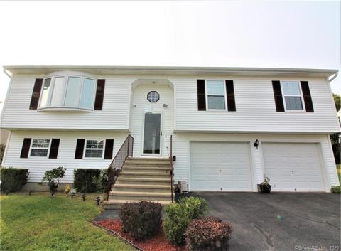 81 Kalin Ct Waterbury Ct 06704 38 Photos Mls 170337597 Movoto