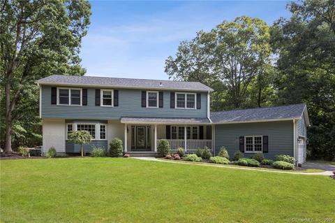 67 High Rock Rd, Newtown, CT 06482 photo 1