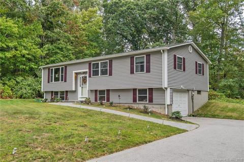 12 Orleans Ave, Killingly, CT 06239 photo 1