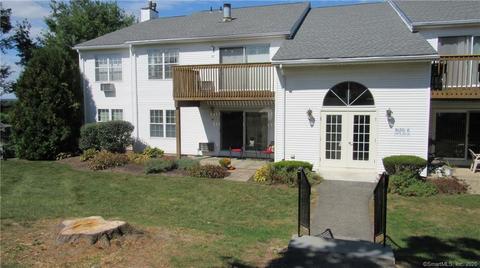 32 Rockledge Loop, Torrington, CT 06790 photo 1