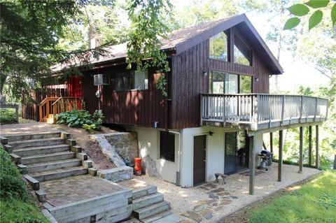 143 Lakeview Ter, Sandy Hook, CT 06482 photo 1
