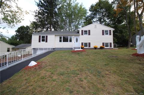 64 Dee Ave, Meriden, CT 06451 photo 1
