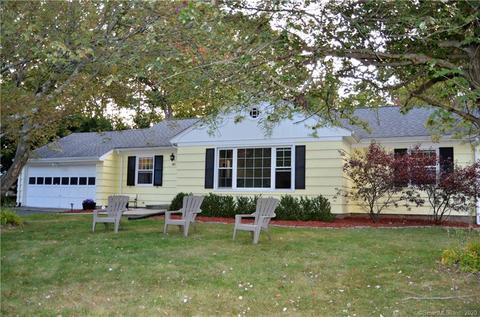 80 Robinwood Rd, Hamden, CT 06517 photo 1