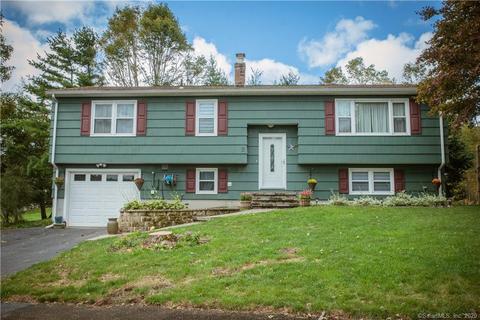 5 Haystack Rd, Branford, CT 06405 photo 1