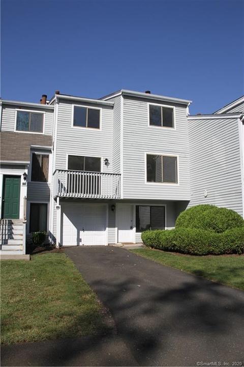 147 Peddlars Dr, Branford, CT 06405 photo 1