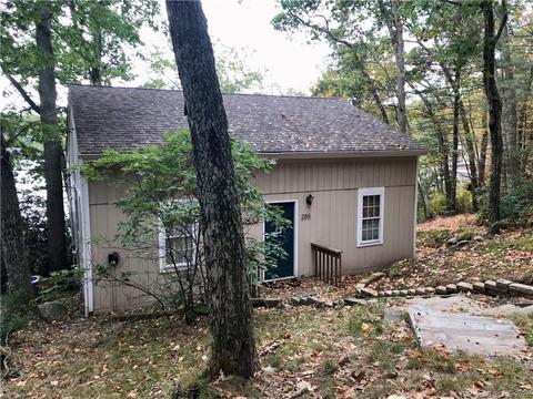 285 N Shore Rd, Killingly, CT 06241 photo 1