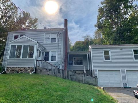 129 Barn Hill Rd, Monroe, CT 06468 photo 1