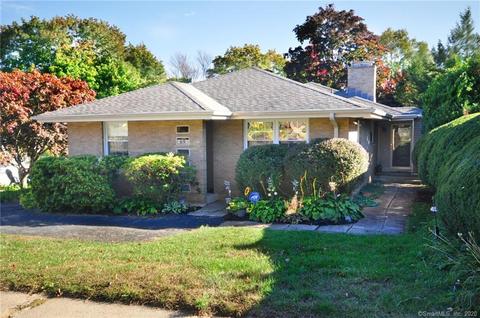 65 Haviland St, Bristol, CT 06010 photo 1