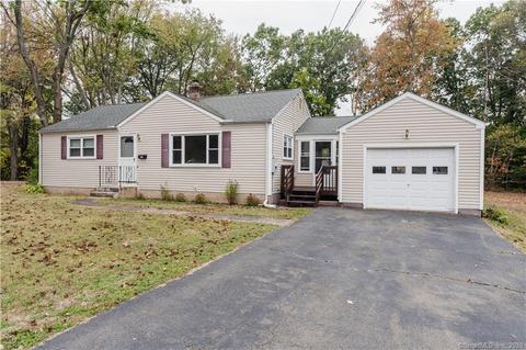 105 Mohawk Ln, Wethersfield, CT 06109 photo 1