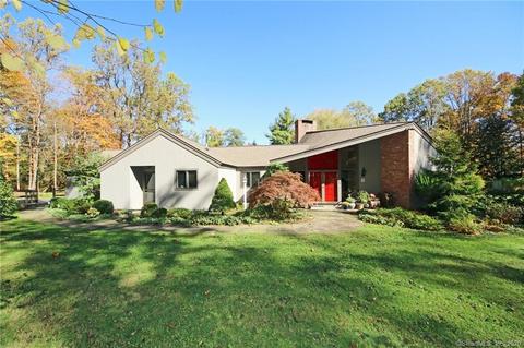 146 Umpawaug Rd, Redding, CT 06896 photo 1