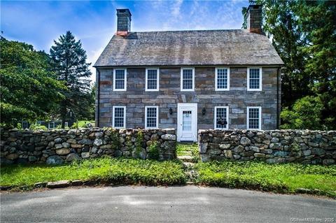 12 Marchant Rd, Redding, CT 06896 photo 1