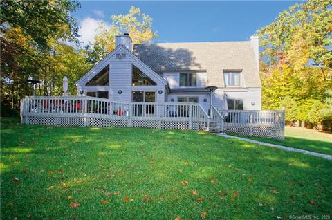 53 Merwin Brook Rd, Brookfield, CT 06804 photo 1