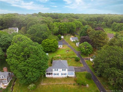 76 Old Black Point Rd, Niantic, CT 06357 photo 1