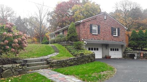 90 Zappula Dr, Torrington, CT 06790 photo 1