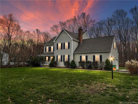 9 Stonewall Ln, Clinton, CT 06413 photo 1