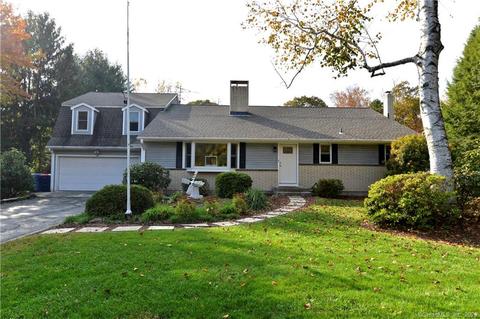 23 Gray St, Monroe, CT 06468 photo 1