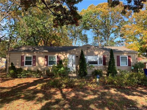 32 Ledyard Rd, Windsor Locks, CT 06096 photo 1