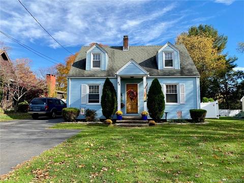 33 Maple Ave, Meriden, CT 06450 photo 1