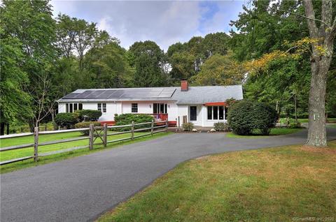 51 Sunset Dr, Orange, CT 06477 photo 1