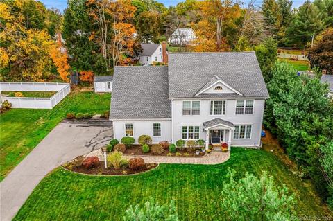 4 Eager Ln, Cromwell, CT 06416 photo 1