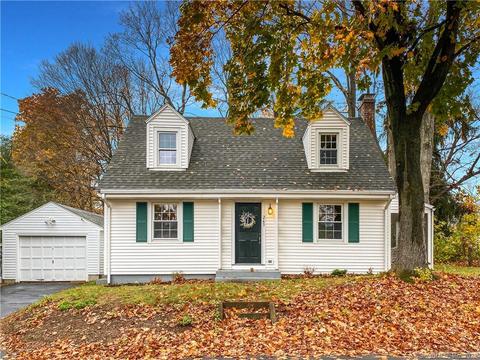 265 Maple Ave, Durham, CT 06422 photo 1