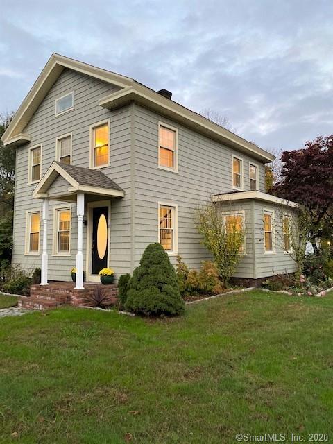 2 Pool Rd, North Haven, CT 06473 photo 1