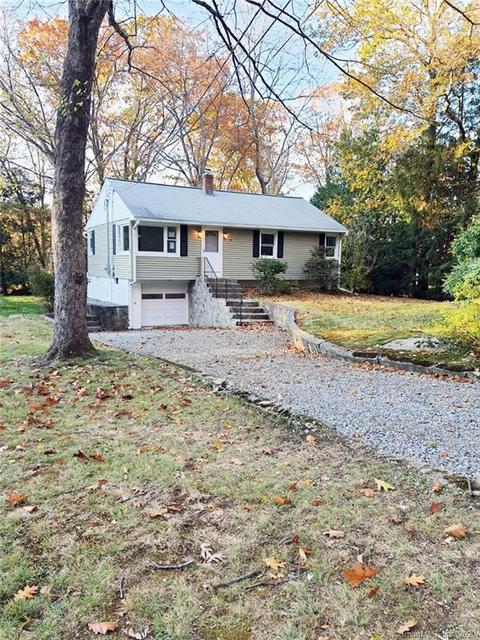 39 Verna Rd, Monroe, CT 06468 photo 1