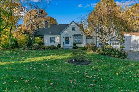 95 Jerusalem Hl, Trumbull, CT 06611 photo 1