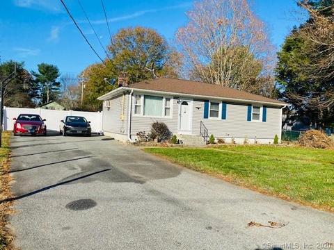 9 Schoonman Ave, Killingly, CT 06239 photo 1