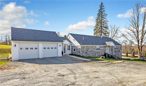1432 Monroe Tpke, Monroe, CT 06468 photo 1