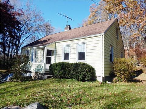 111 Limekiln Rd, Redding, CT 06896 photo 1