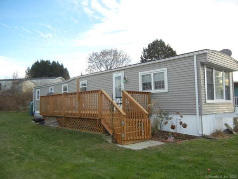 11 Wayne Dr, Windham, CT 06256 photo 1